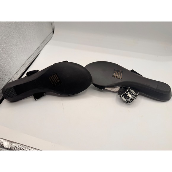 Yellow Box Premium P-Warlow Black Leather Jeweled Rhinestone Slide Sandals 6.5 M - Picture 5 of 6